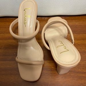 Womens heels size 7